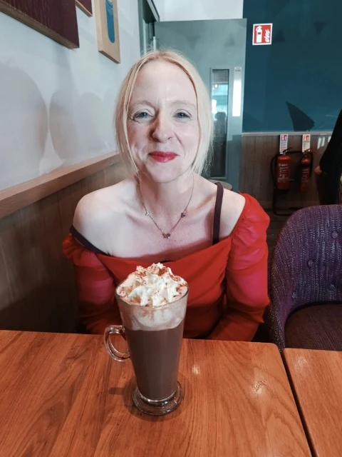 Lisa H. — Pet Minder carer in Priorswood, Dublin 17, Ireland