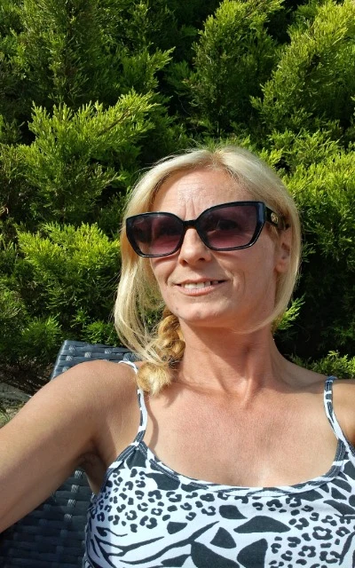 claire w. — Childcare carer in Dublin, Ireland