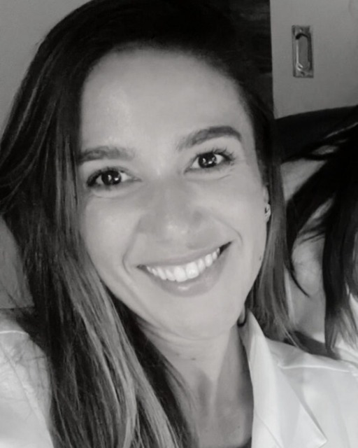 Gabriela M. — Babysitter carer in Cork, Irlanda