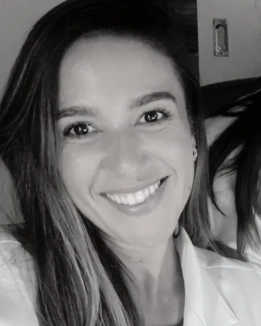 Gabriela M. — Babysitter carer in Cork, Irlanda